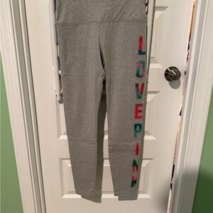 Pink x Victoria’s Secret leggings